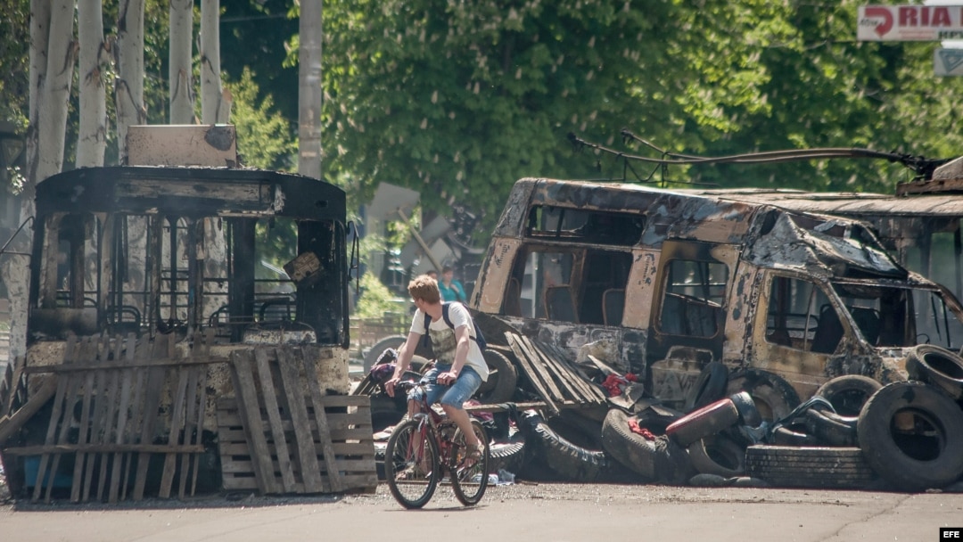 Protestas de activistas prorrusos en Kramatorsk.