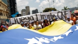Cuatro estudiantes heridos durante marcha opositora en Venezuela