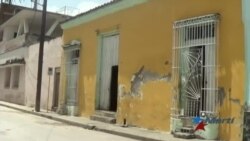 Bayamo: El Gobierno no arregla la casa porque quiere quedarse con ella