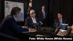 El presidente Donald Trump y funcionarios de su administración monitorean las operaciones militares en Irán: Operación Furia Épica