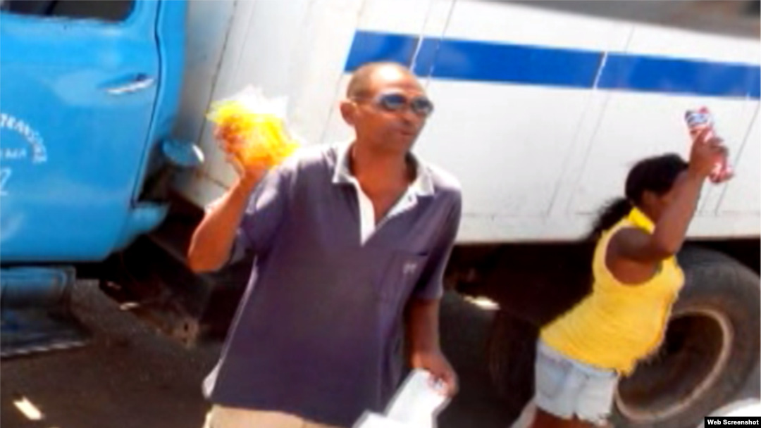 Reporta Cuba. Cuentapropistas corren el riesgo de ser detenidos y multados. 
