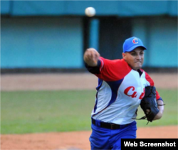 El lanzador cubano Norge Luis Ruiz.