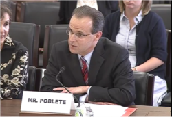 El abogado Jason Poblete, testifica ante el Subcomité de Seguridad de la Cámara de Representantes de EE.UU