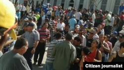 Imágenes de una protesta de cuentapropistas en Holguín en 2014. Foto Archivo