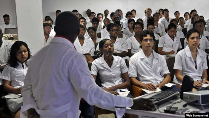 Sin comida ni transporte: Estudiantes de Medicina rechazan regresar a clases en Santiago de Cuba
