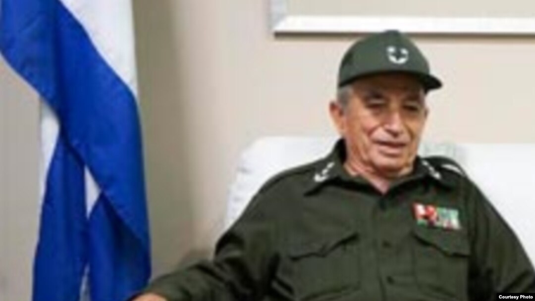 General de división Carlos Fernández Gondín.