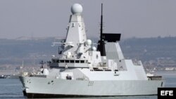 El destructor, HMS Dantless, zarpó hoy de Gran Bretaña hacia las Islas Malvinas