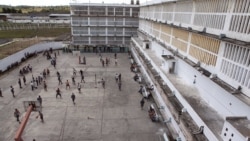 Autoridades penitenciarias explotan a los reclusos