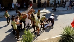 104 domingo represivo contra Damas de Blanco y otros activistas en Cuba