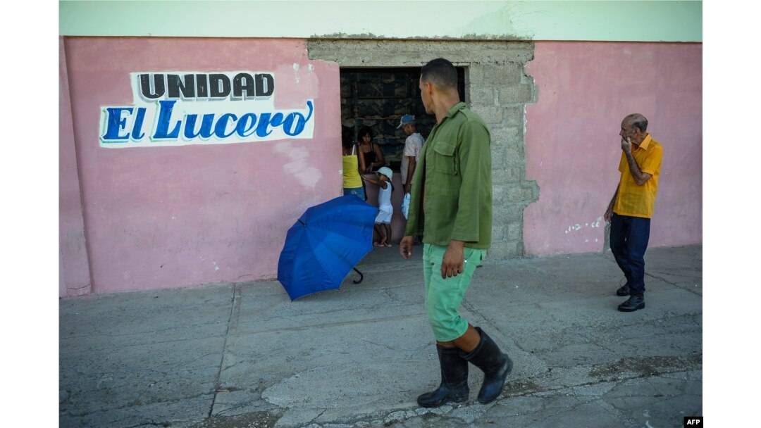 Una bodega en San Luis, Santiago de Cuba.