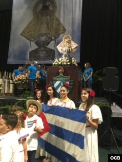 Celebración del Día de la Virgen de la Caridad del Cobre en Miami. Foto Alvaro Alba.