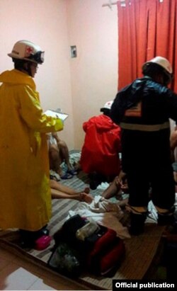 En Cancún, 21 cubanos se hallaban hacinados en una aparente casa de seguridad de traficantes de personas.