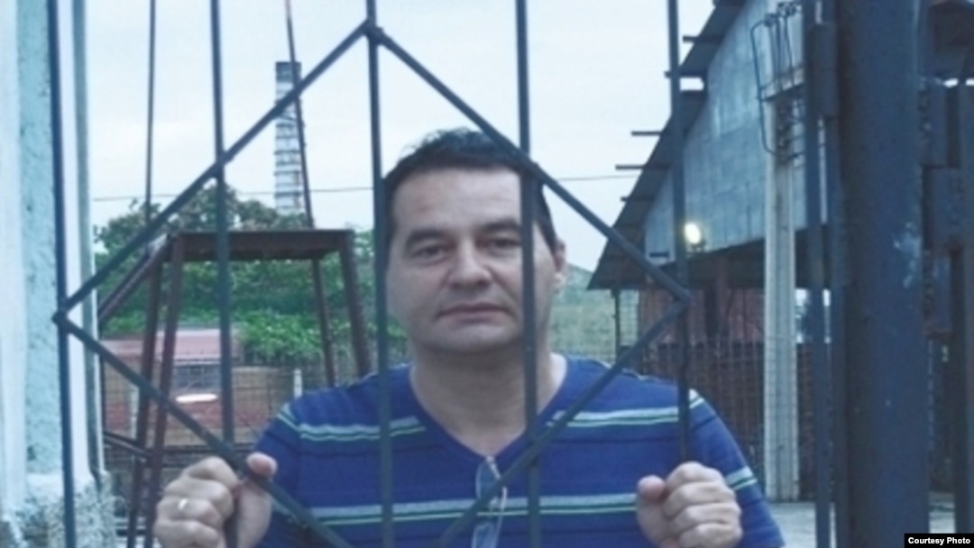 Angel Santiesteban Prats, en la prisión Asentamiento de Lawton.