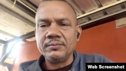 Leonel Delgado Romero activista cubano en Chile. Captura de pantalla de entrevista para Martí Noticias. 