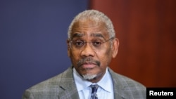 La misiva fue encabezada por el representante Gregory Meeks, miembro de mayor rango del Comité de Asuntos Exteriores de la Cámara.