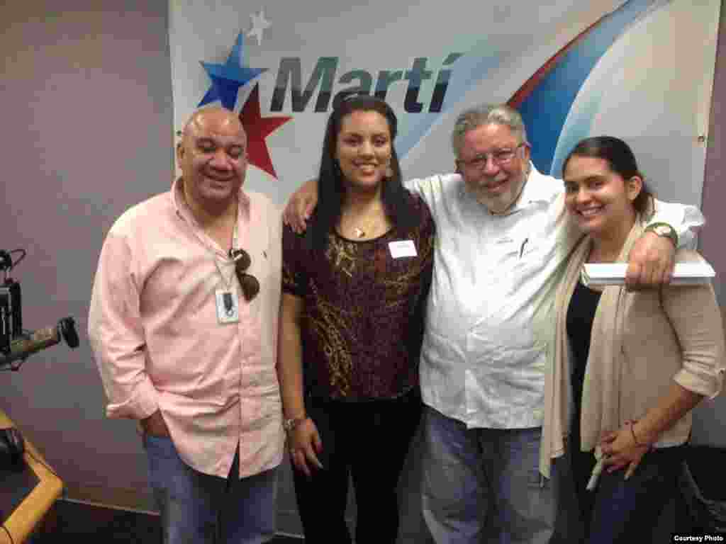 Con el psiquiatra y babalawo José Acosta y su hija Patricia