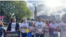 Manifestantes venezolanos protestaron frente al Palacio de la Paz en Países Bajos contra la gobernante interina Delcy Rodríguez.