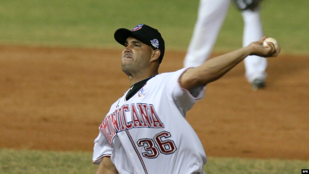 El cubano Raúl Valdés en la serie del Caribe de 2011 en Puerto Rico