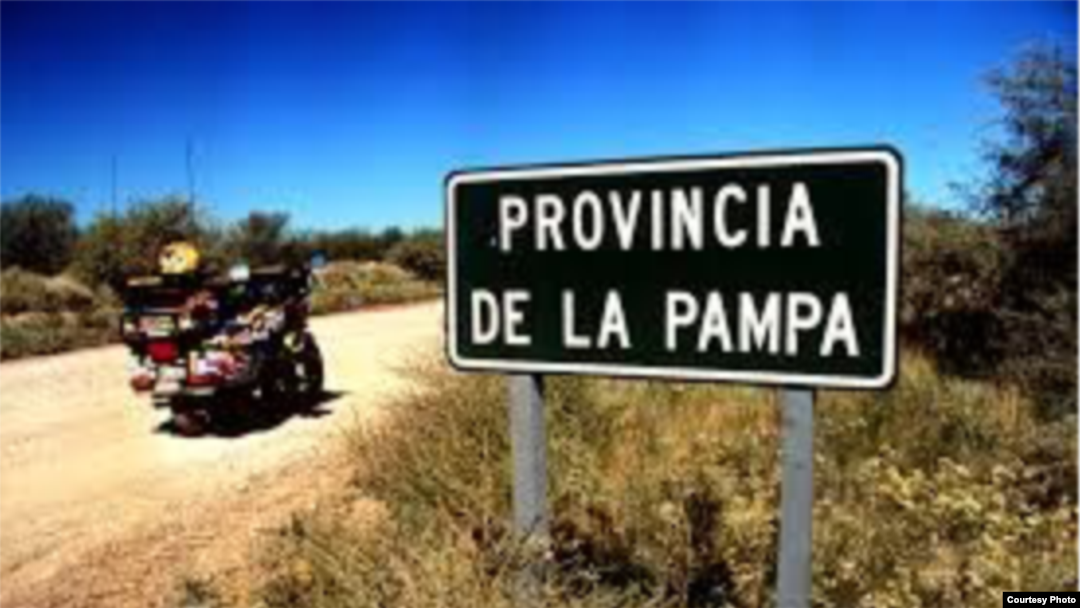 Los médicos cubanos atenderían a comunidades pequeñas del interior de la provincia argentina de La Pampa.