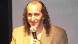 1800 Online con Lázaro Hernández, el Flaco de "Pateando la Lata"