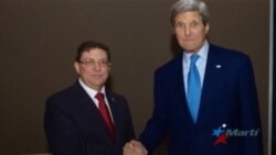 Se entrevistan en Panamá John Kerry y Bruno Rodríguez