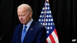 El presidente Joe Biden durante la conferencia de prensa, en Nantucket, Massachusset, este domingo 26 de noviembre de 2023. (AP/Stephanie Scarbrough)