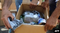La ayuda incluye alimentos enlatados, aseo y enseres domésticos, entre otros productos.