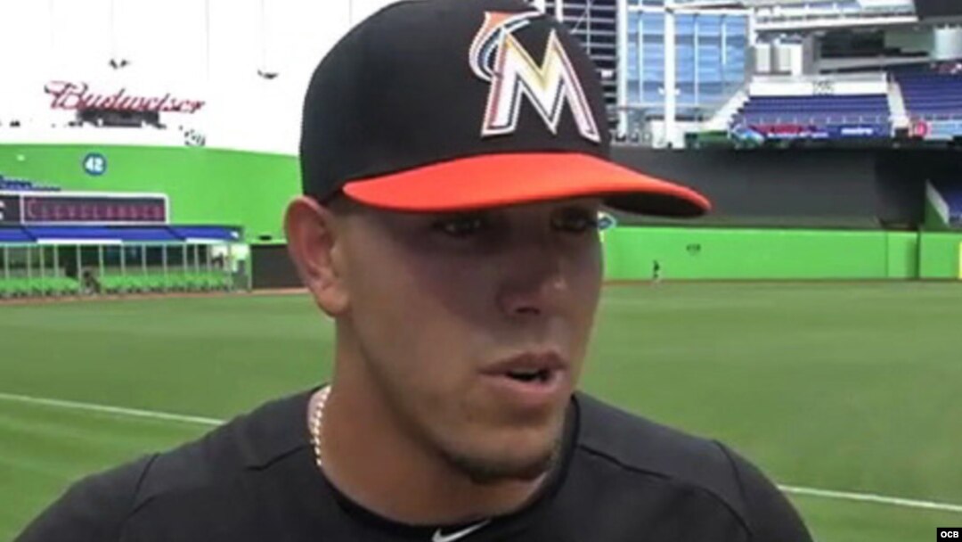 José Fernández lanzador cubano de los Marlins recibe elogios en su debut