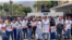Familiares de presos políticos frente al cerca policial que impede su paso a Miraflores