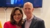 La congresista María Elvira Salazar y el senador Rick Scott. 