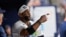 Yandy Díaz vuelve a liderar a los bateadores en la Liga Americana.