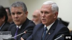 El presidente de Colombia, Iván Duque (i), y el vicepresidente de Estados Unidos, Mike Pence. 