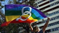 El trato de gays que viven con VIH en Cuba y un festival que celebra la cultura LGBTI 