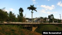 Vista del puente viejo de Calabazar.