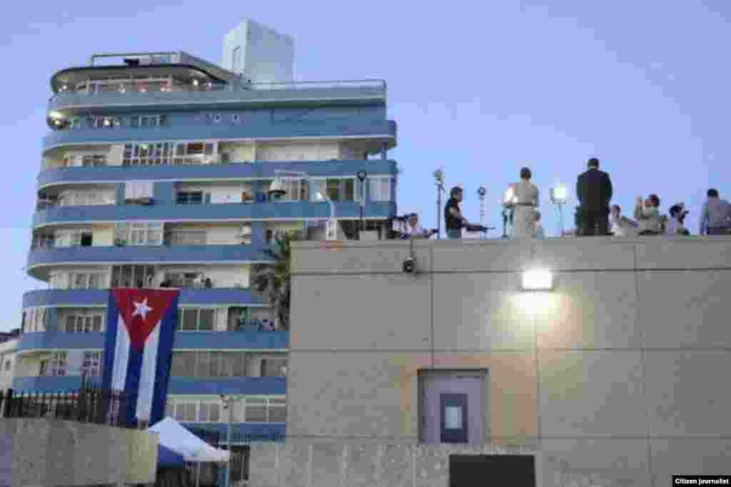 &nbsp;Freddy Balsera y Hugo Cancio nos acerca a La Habana a través de sus páginas de Facebook