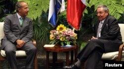 El presidente mexicano, Felipe Calderón, visitó Cuba el pasado 11 de abril.