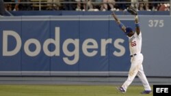 El cubano Yasiel Puig de Los Ángeles Dodgers durante un partido de la MLB (Archivo)