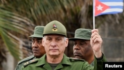 Miguel Díaz-Canel ocupa la presidencia de Cuba desde 2018 y es el Primer Secretario del Partido Comunista de Cuba desde 2021.