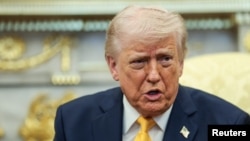 El presidente de EEUU, Donald Trump, realizando declaraciones desde la Casa Blanca.