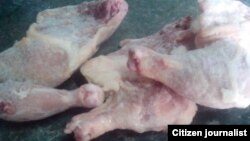 Pollo por la libreta foto Maritza Concepción Sarmiento