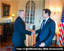 El jefe de la misión diplomática de Estados Unidos en Cuba, Mike Hammer, se reunió con el secretario de Estado, Marco Rubio.
