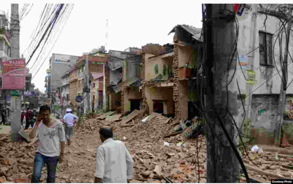 Lalitpur, un suburbio de Katmandú, después del sismo.