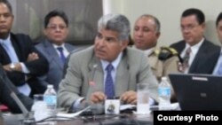 El ministro de seguridad pública de Panamá José Raúl Mulino