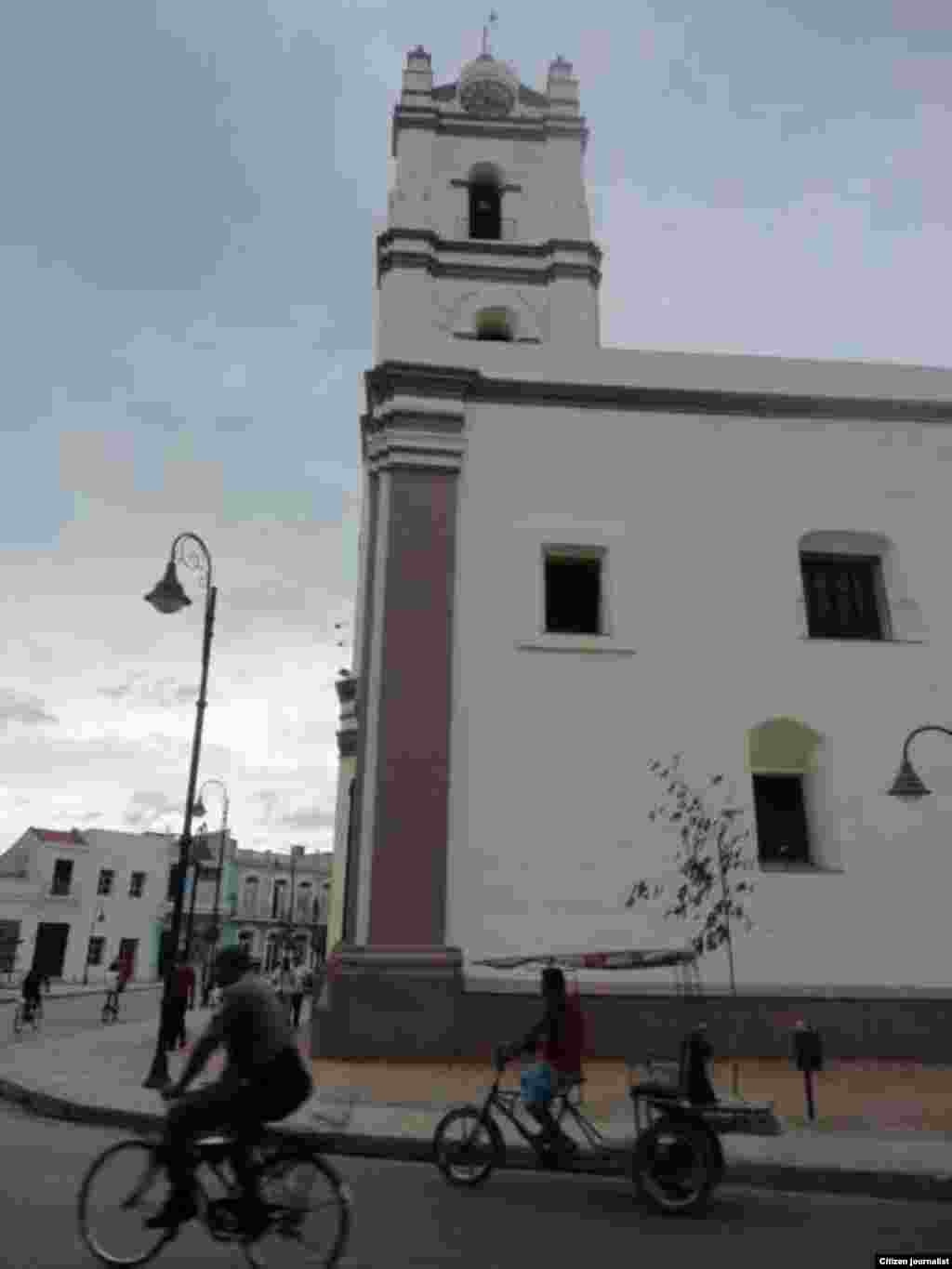 Iglesia Las Mercedes Camaguey Foto Daneybis de la Celda