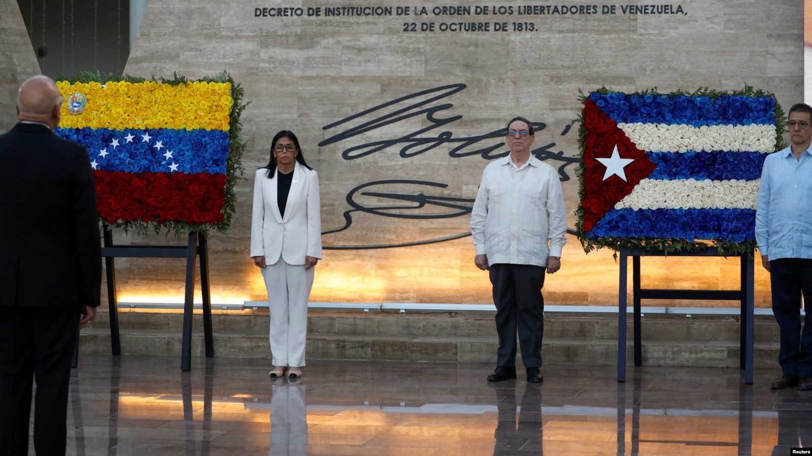 Alto funcionario de Trump anticipa distancia entre La Habana y Caracas tras acuerdo petrolero con EEUU (VIDEO)