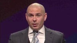 Inaugura “Pitbull” Centro Educativo en Miami que el Patrocinó