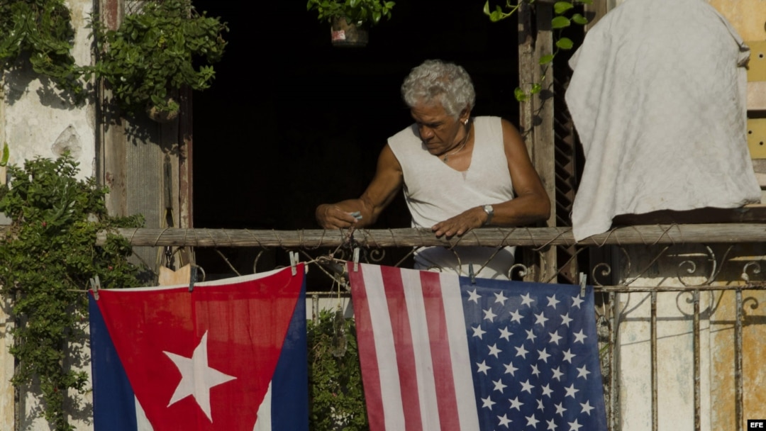 The New York Times opina que los cubanos serían los más perjudicados si Donald Trump decide revertir la política de Barack Obama.