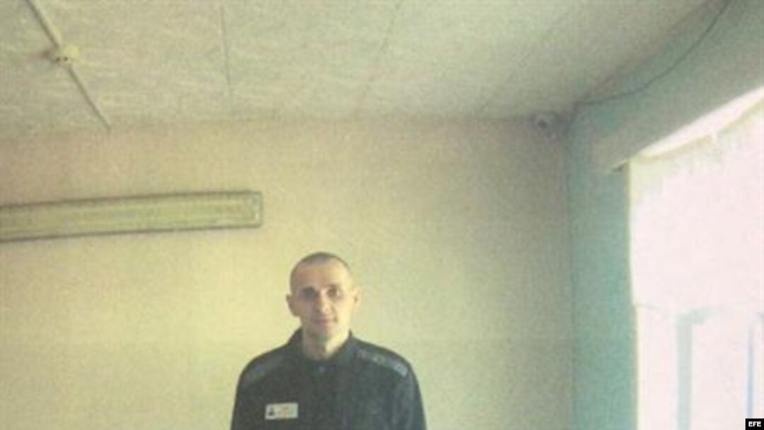 El cineasta ucraniano Oleg Sentsov en su celda del correccional de alta seguridad