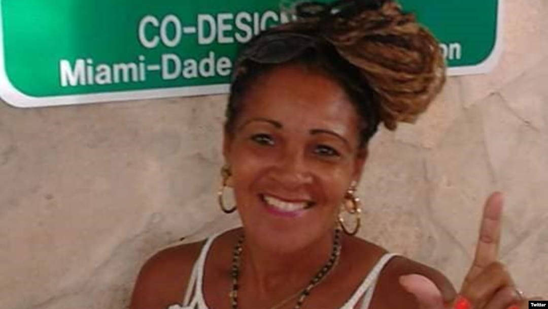 Dama de Blanco Xiomara Cruz Miranda durante una visita a Estados Unidos. 