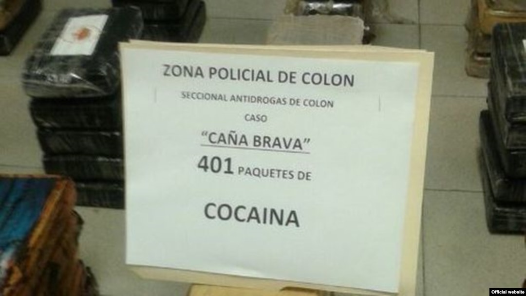 La Policía nacional panameña incautó 401 paquetes de cocaína en un barco procedente de Cuba.